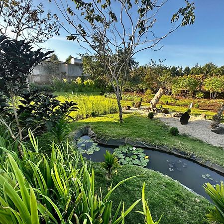 Dugiang Homestay 부온마투옷 외부 사진