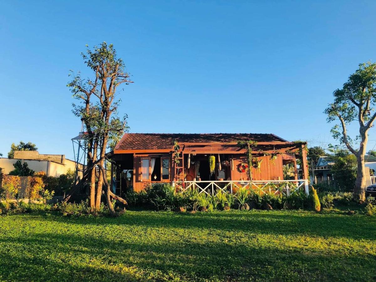 Dugiang Homestay 부온마투옷 외부 사진