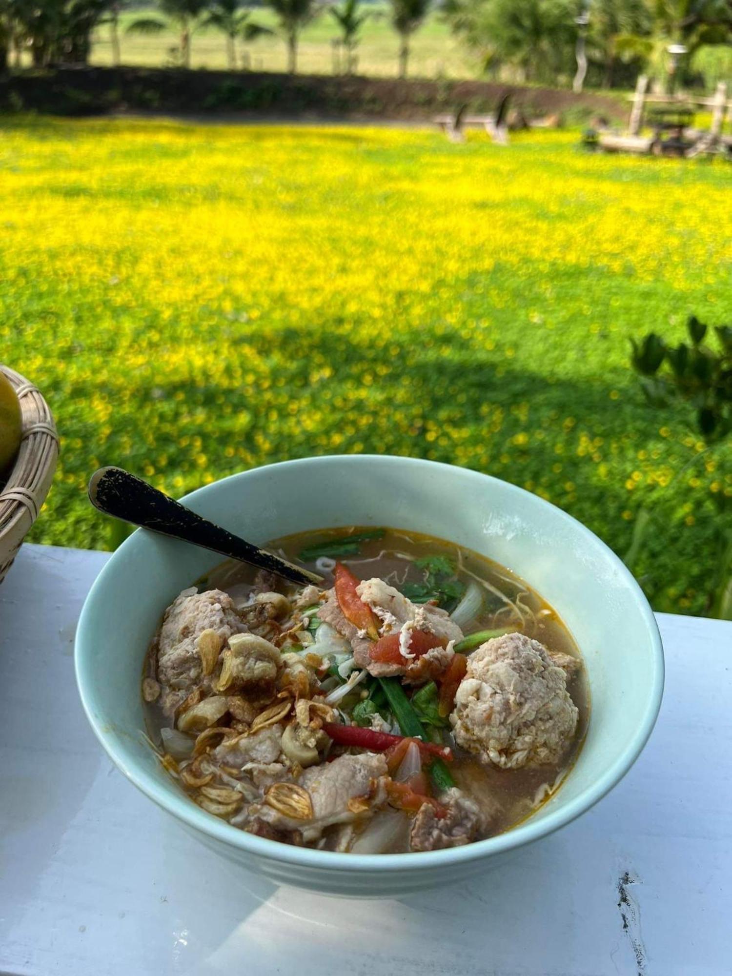 Dugiang Homestay 부온마투옷 외부 사진